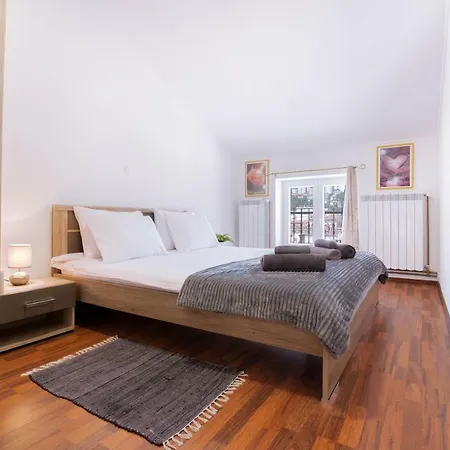 Apartment Heart Of - Modern And Cozy 75m2, 5th Floor